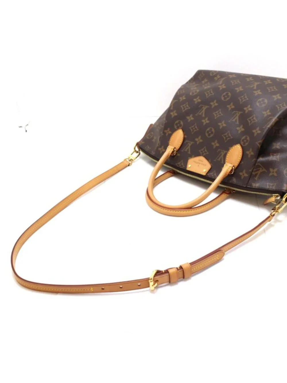 Louis Vuitton Turenne MM Monogram Handbag Canvas